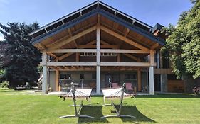Chalet Les Cols - Chambres avec terrasse&jardin - proche de la nouvelle gare