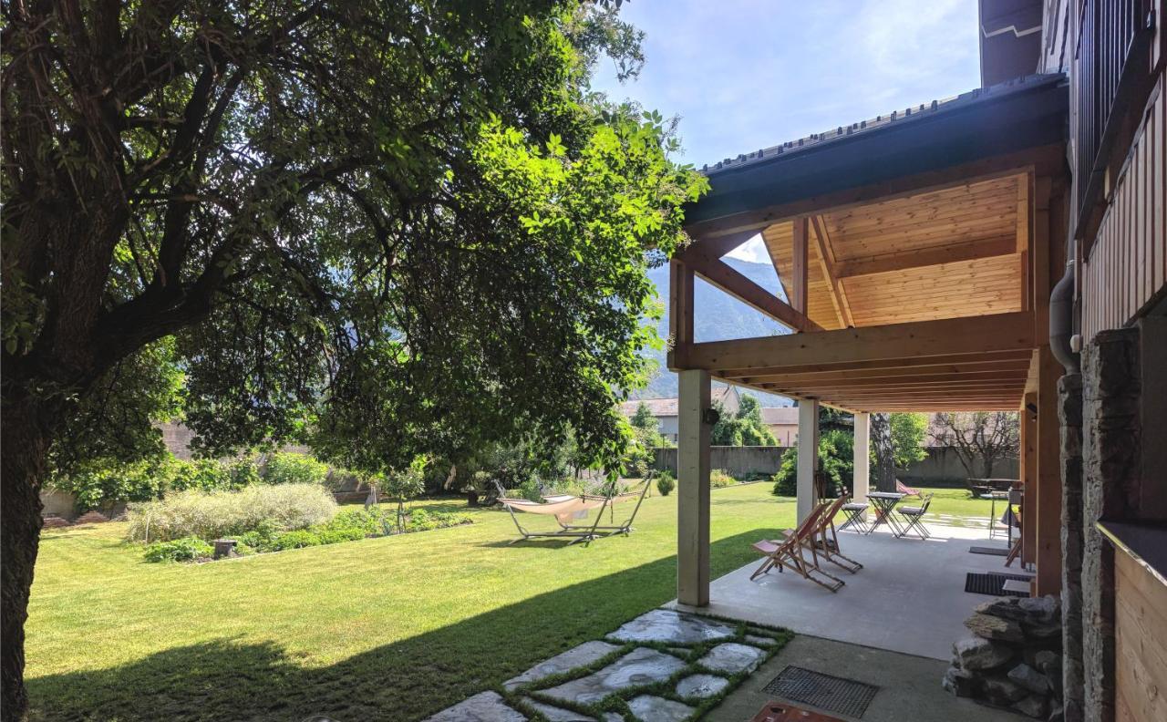 Chalet Les Cols - Chambres avec terrasse&jardin - proche de la nouvelle gare Saint-Jean-de-Maurienne Extérieur photo